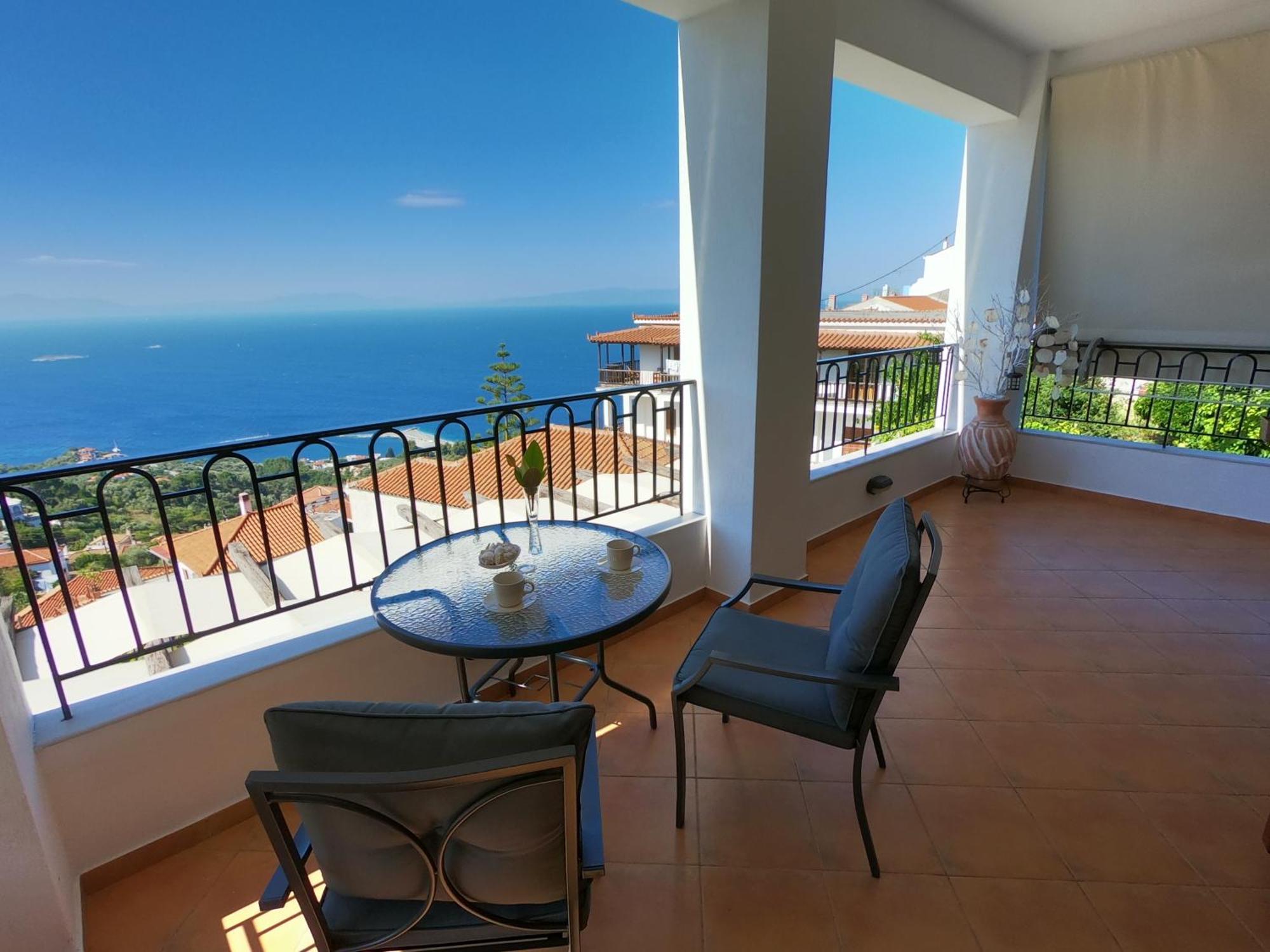Horizon Studios With Sea View - Free Parking 格洛萨 外观 照片