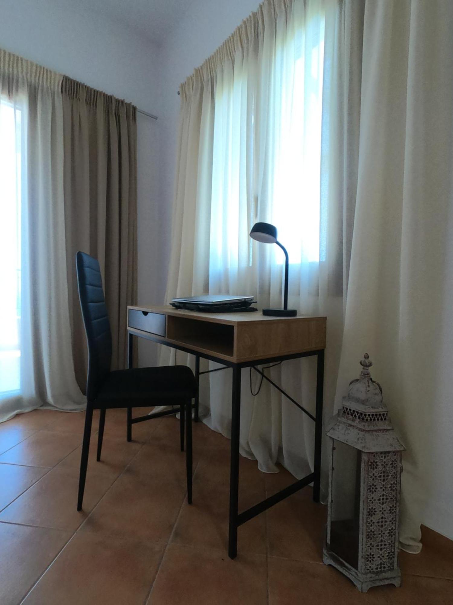 Horizon Studios With Sea View - Free Parking 格洛萨 外观 照片
